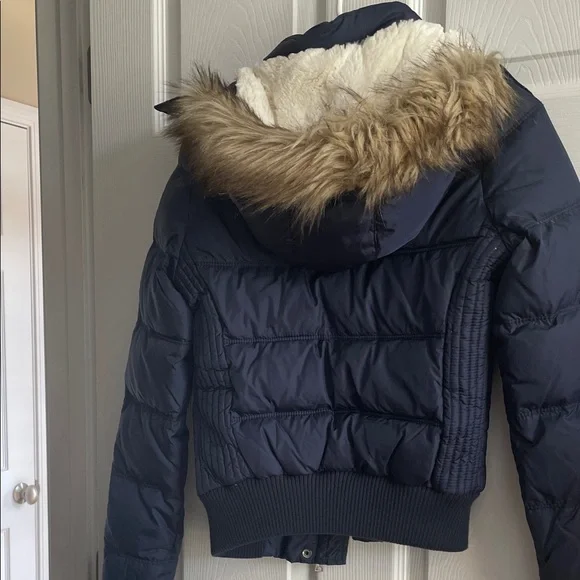 American Eagle Outfitters Navy Puffer Jacket with Hood - Picture 4 of 4